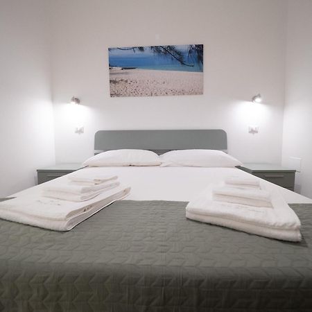 Torre Del Salento Hotel Torre San Giovanni Ugento Kültér fotó