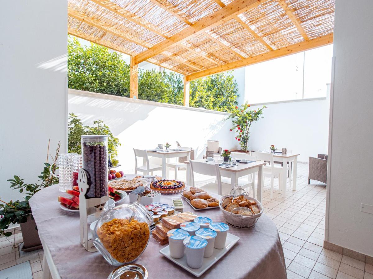 Torre Del Salento Hotel Torre San Giovanni Ugento Kültér fotó